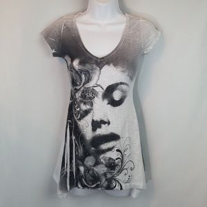 ⭐️ 5/$25 Joyce Leslie Print Top